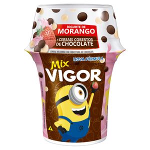 Iogurte Vigor Mix Morango c/ Cereais Cobertos de Chocolate Copo 140g